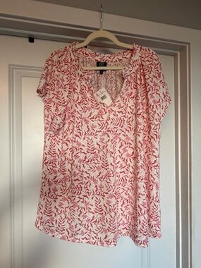 Bobeau Caty Ruffle V-Neck Floral Top Pink 2X NWT